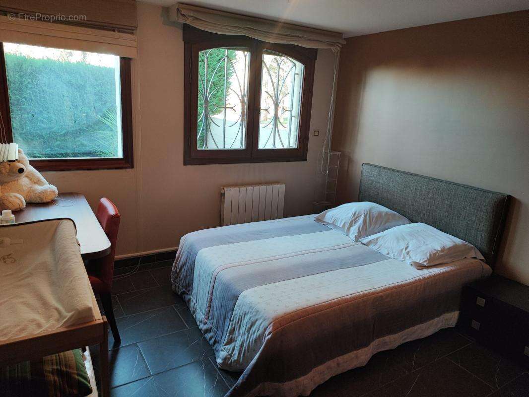 Maison à SAINT-CYPRIEN