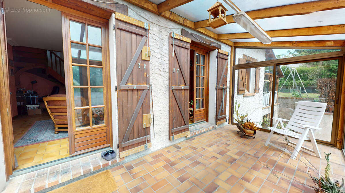 Maison à VILLIERS-SAINT-FREDERIC