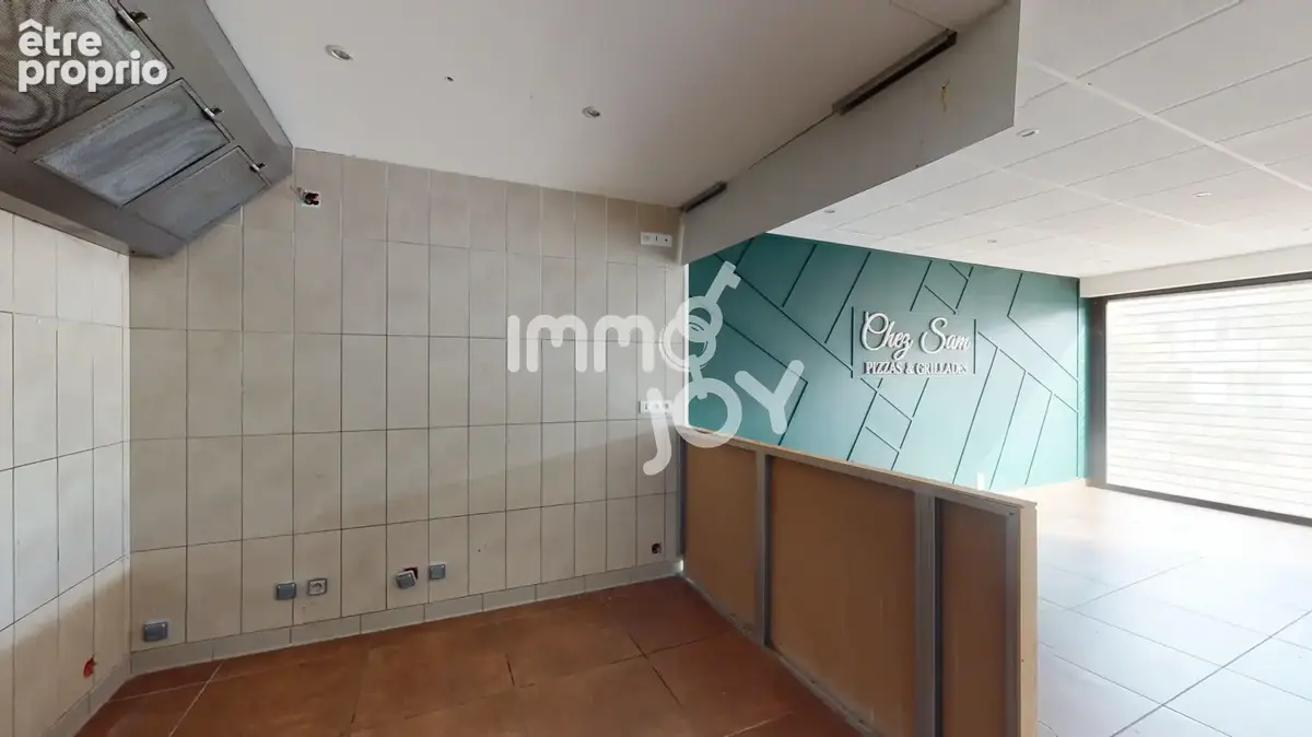 Immeuble de rapport  mixte - 124m2  local + t3 - 199 000€ - photo 3