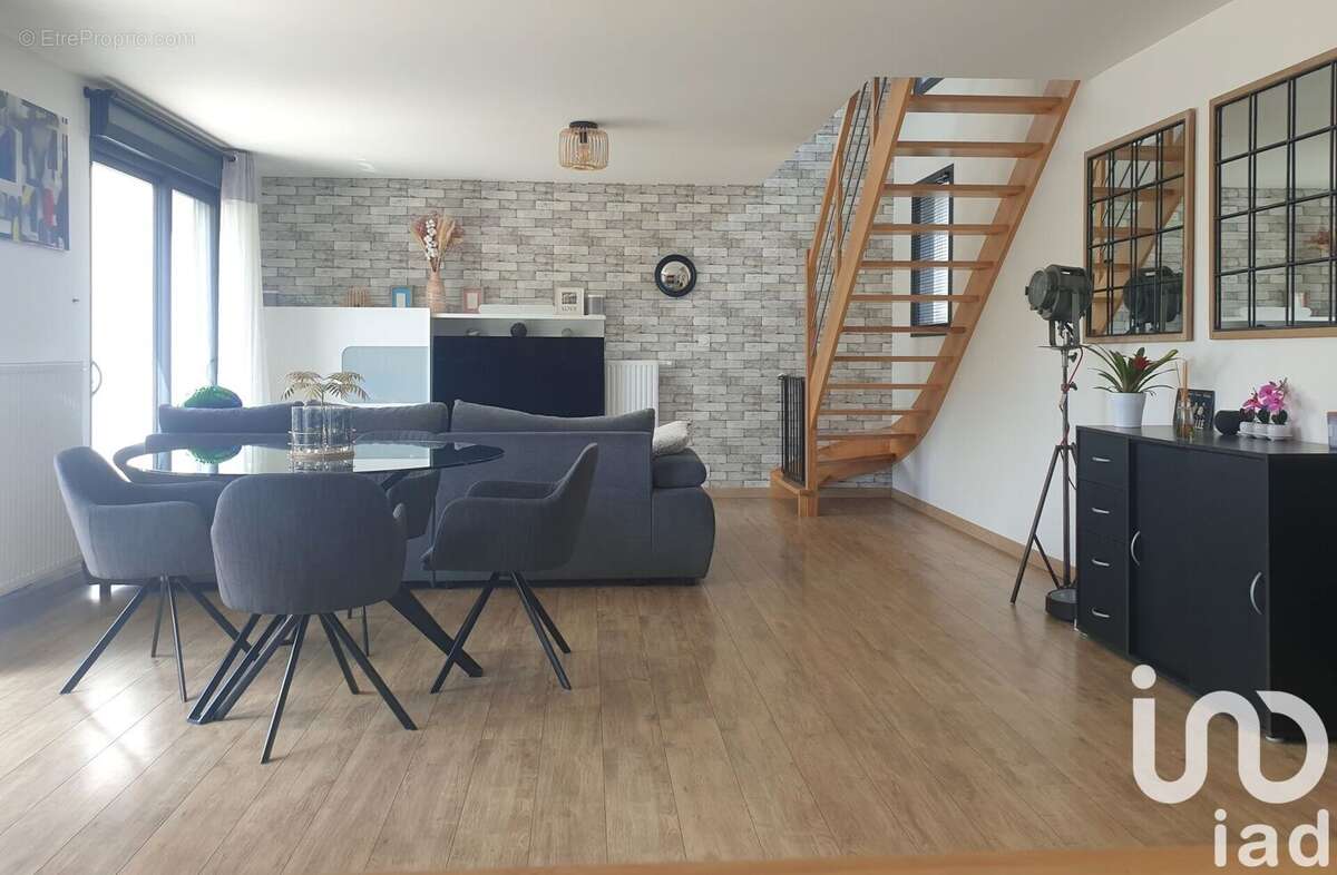 Photo 4 - Maison à MEUCON