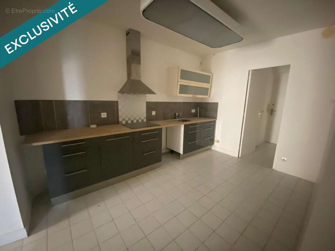 Appartement 284 m² à Chatillon-Sur-Indre  - photo 4