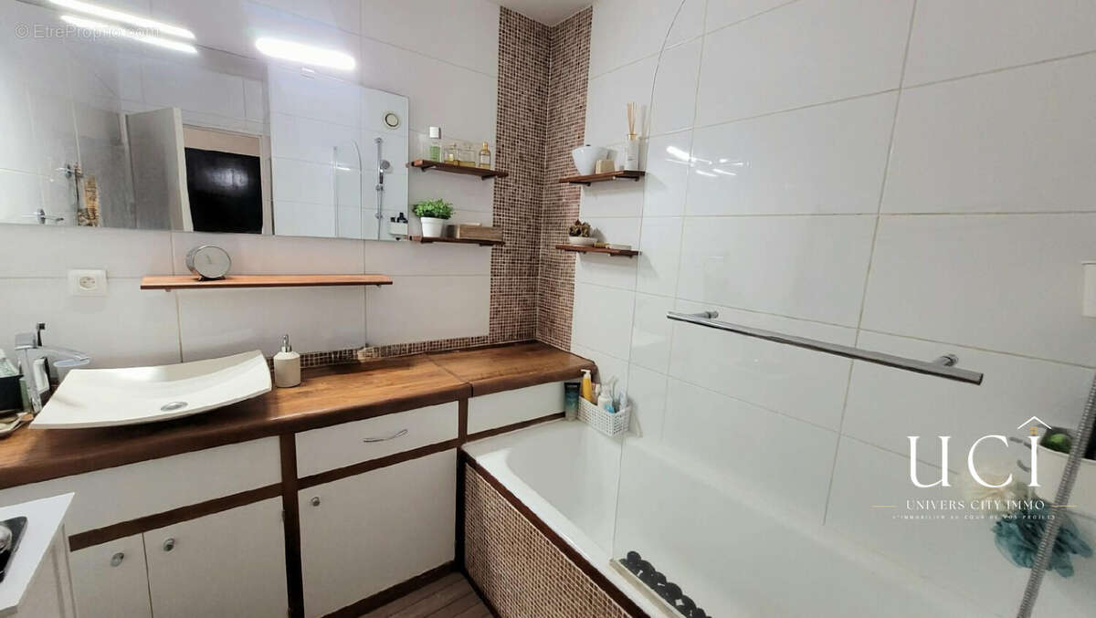 Appartement 67 m² à Reze  - photo 8