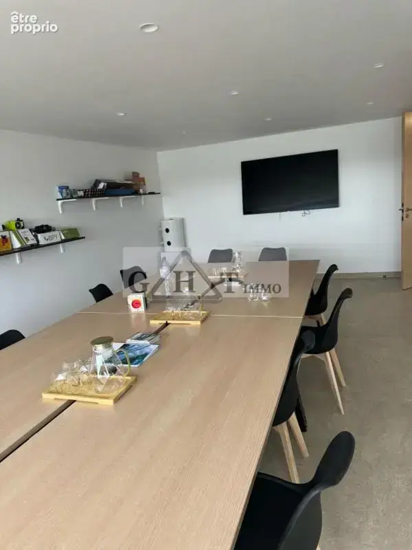Entrepot bureaux 1520m2 a vendre chennevieres sur marne - photo 3