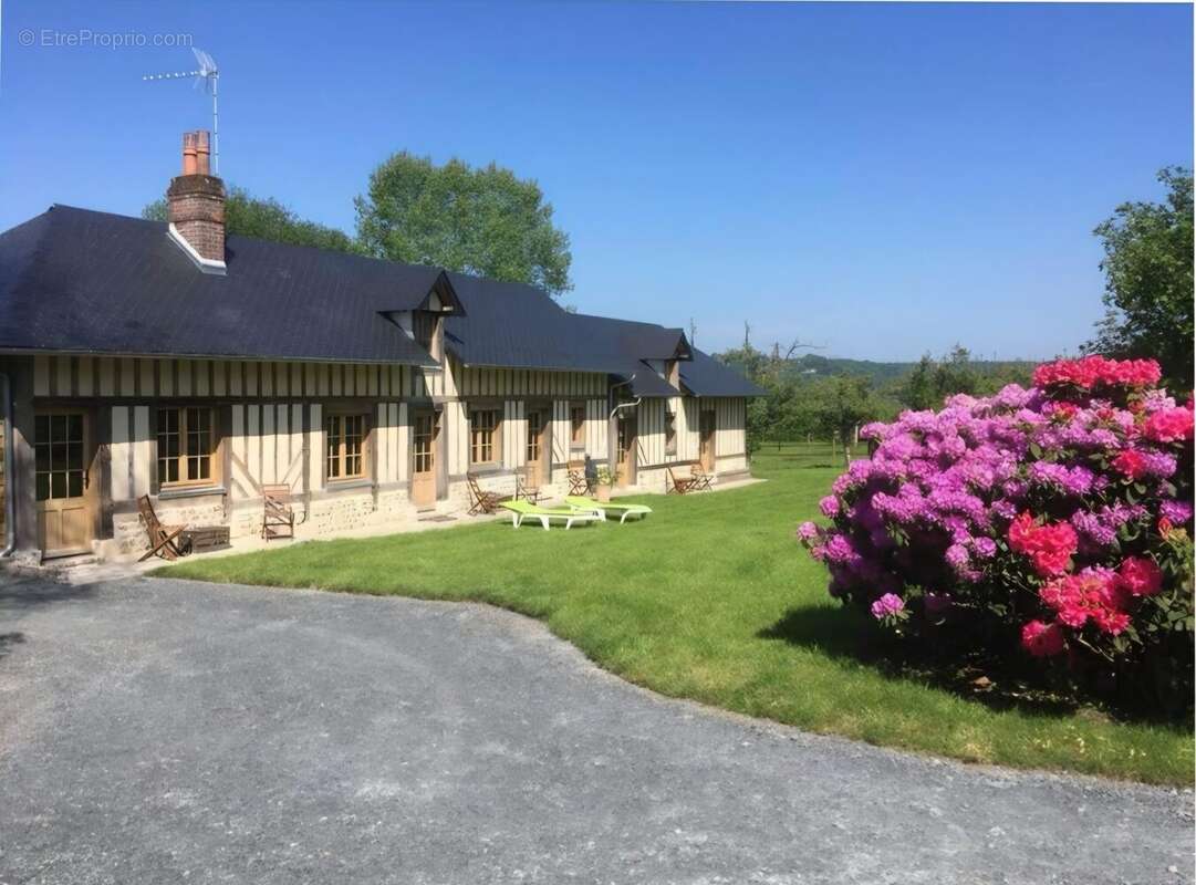 Maison 269 m² à Le Breuil-En-Auge  - photo 2
