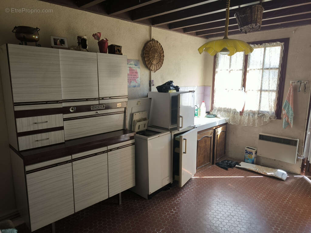 Maison à SAINT-PEREUSE