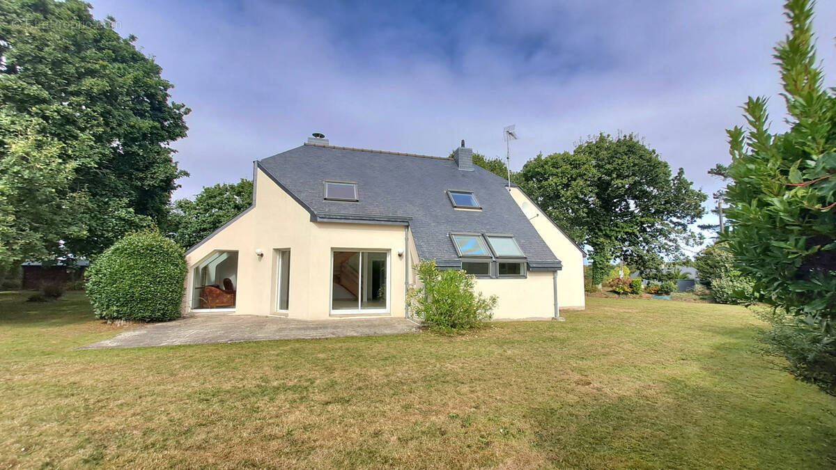 Maison à PLEUMEUR-BODOU