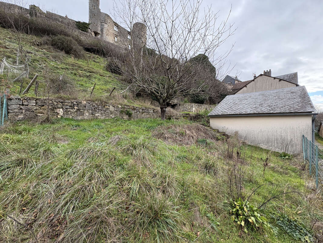 Maison à BERTHOLENE