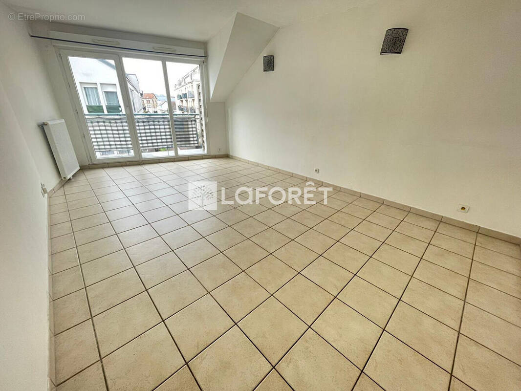 Appartement à LIMEIL-BREVANNES