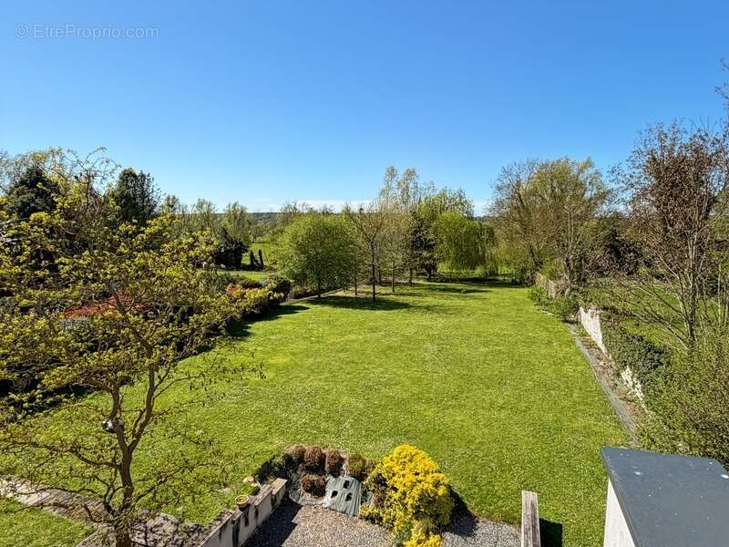 Maison à SAINT-MARTIN-DE-BOSCHERVILLE