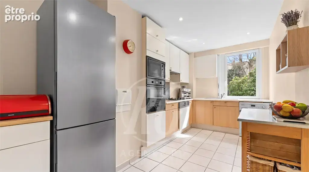 Appartement familial de 107 m² : un havre de lumière et de fraîcheur avec terrasse - photo 6