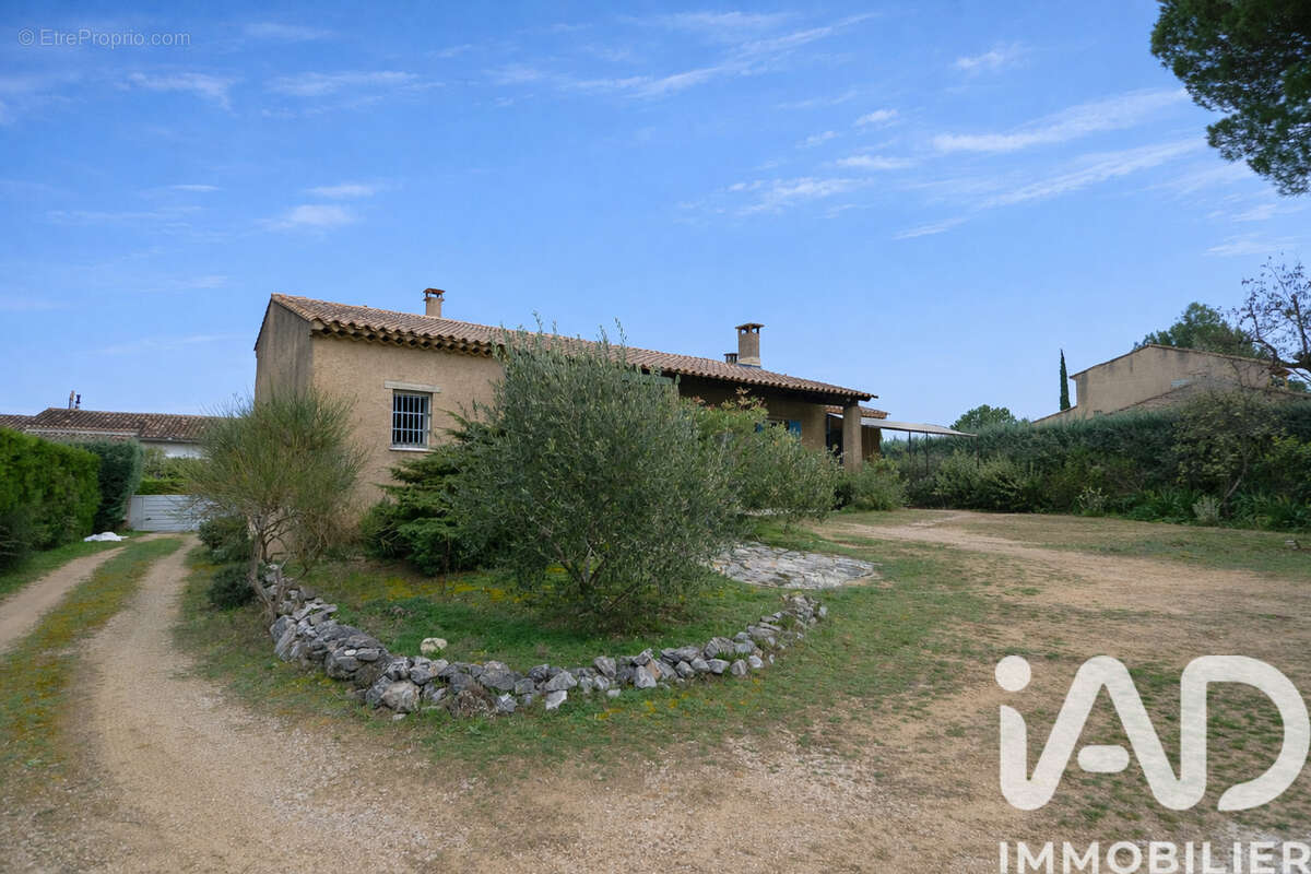 Photo 3 - Maison à MAUBEC