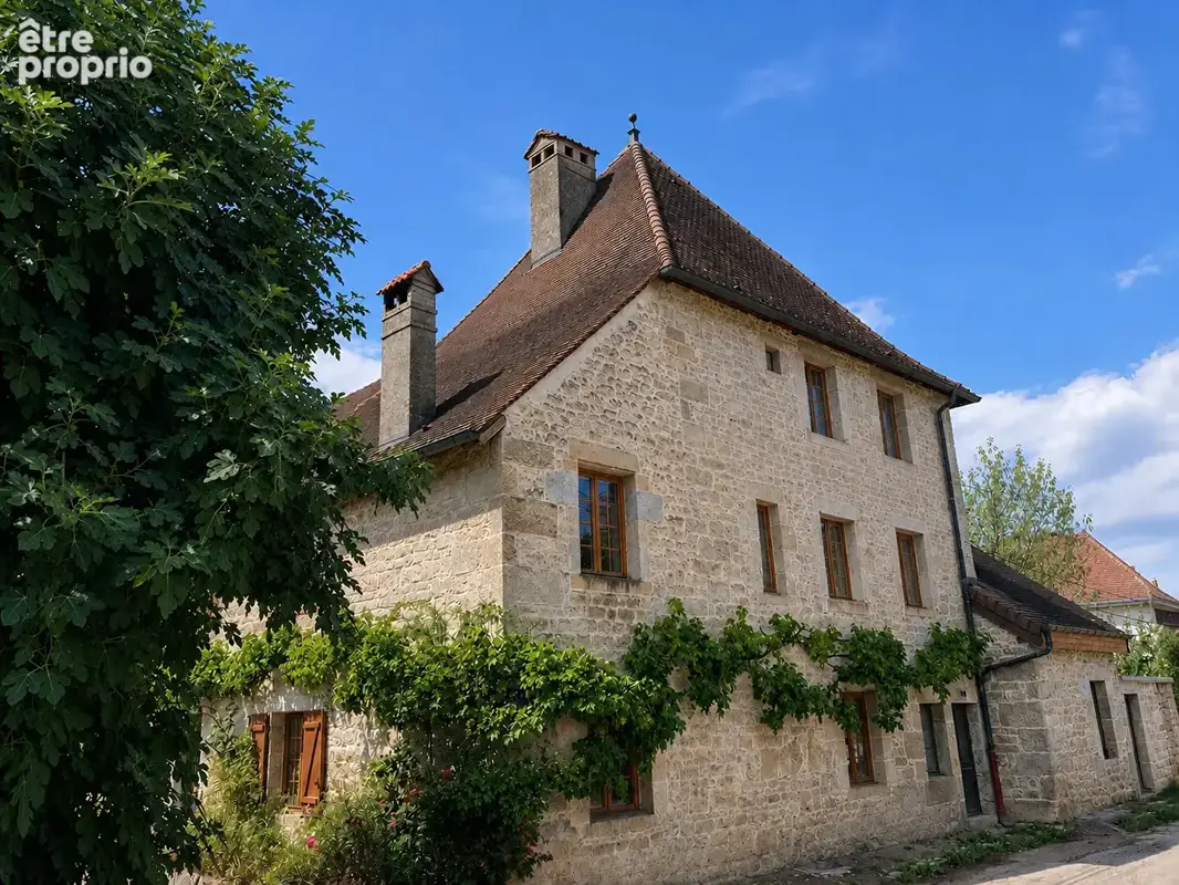 Maison à PORT-LESNEY