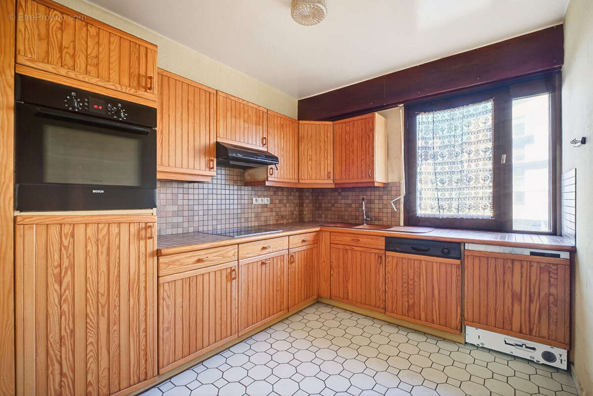 Appartement à PARIS-12E