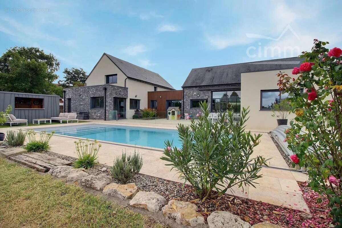 Maison à SAVONNIERES