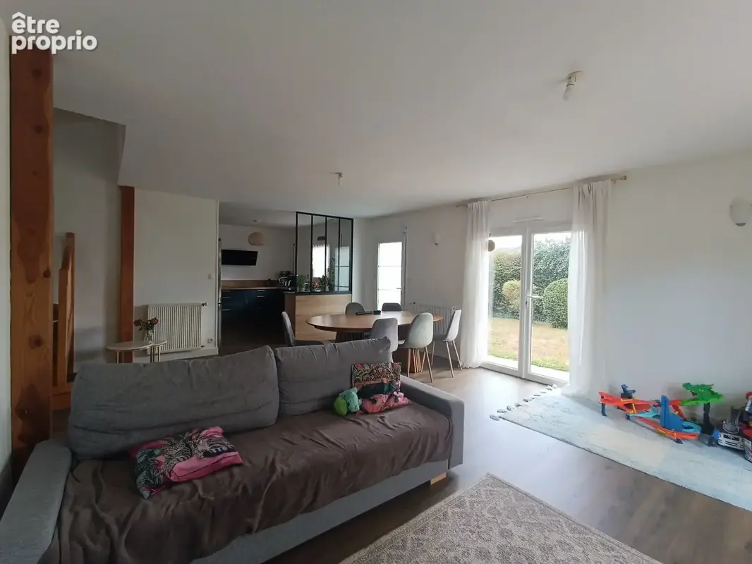 Maison familiale avec 4 chambres, jardin et vue dégagée – Edern (29) - photo 4
