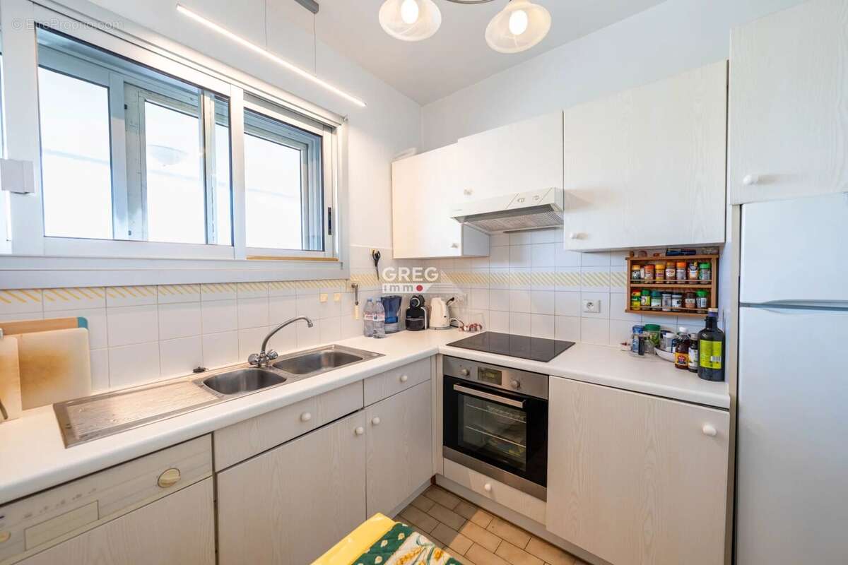 Appartement à VILLENEUVE-LOUBET