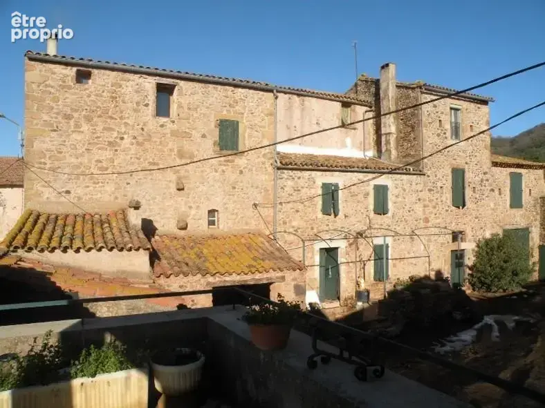 Maison 293 m² à Octon  - photo 6