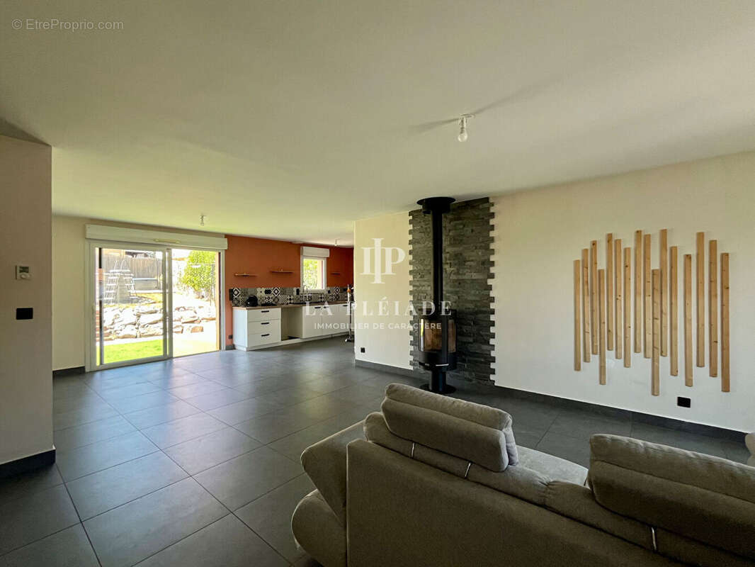 Maison contemporaine de plain-pied avec combles aménageables - photo 5