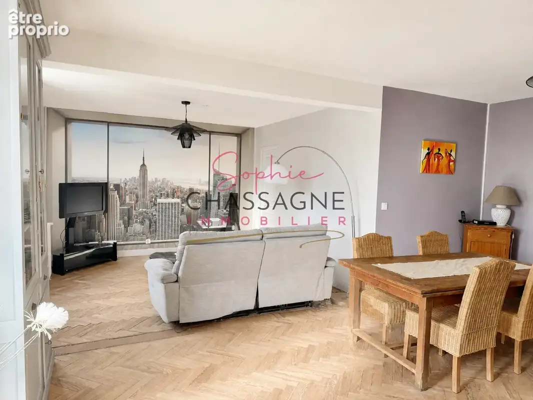 Propriété en pierre avec 2 logements sur 8718 m2 de terrain. - photo 7