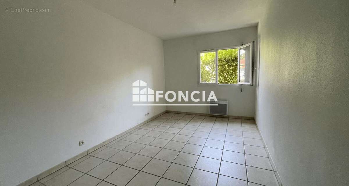 Appartement de type 2 proche hippodrome et fac - photo 6