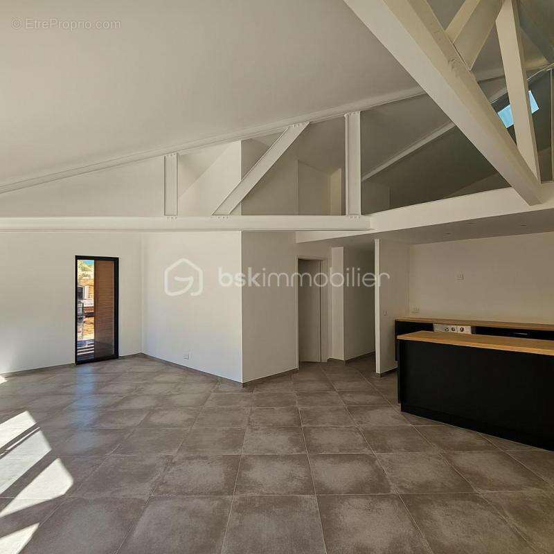 Appartement à DRAGUIGNAN