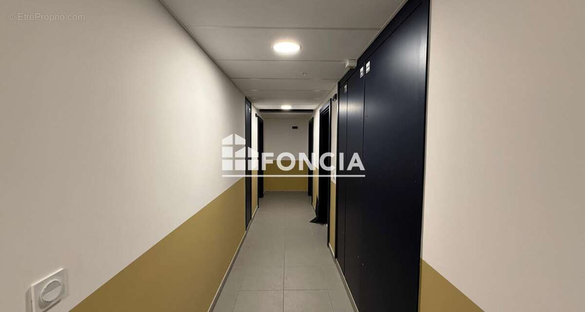 Appartement à LATTES