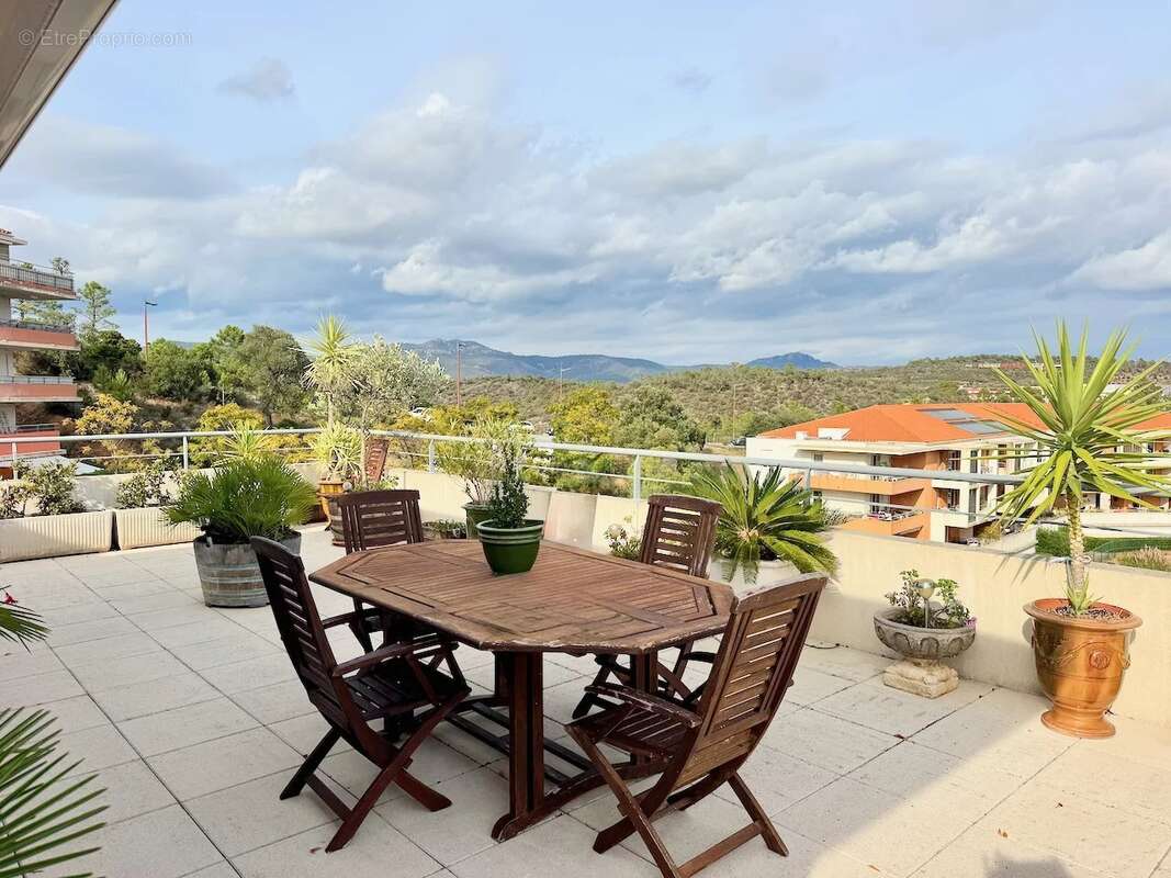 Appartement à SAINT-RAPHAEL