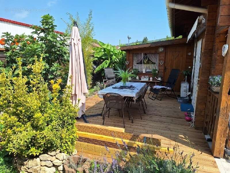 Appartement à NEUVES-MAISONS