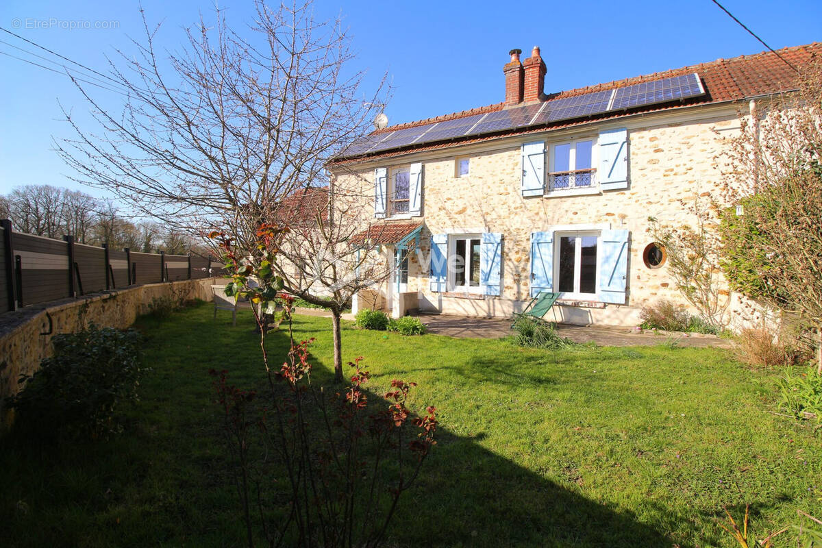 Maison à COULOMMIERS
