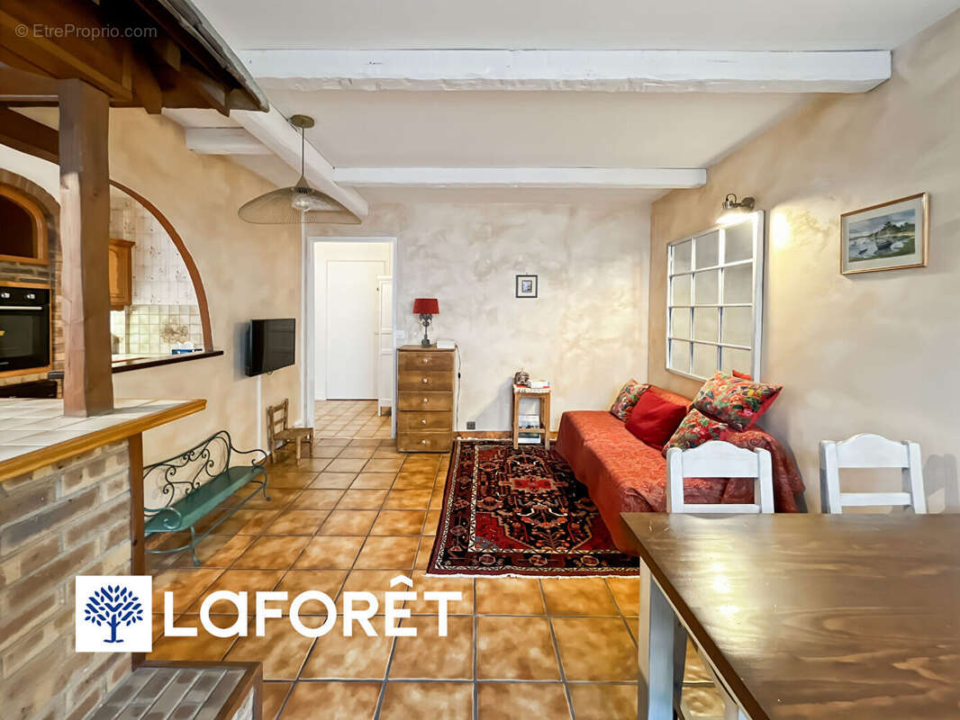 Appartement à ATHIS-MONS