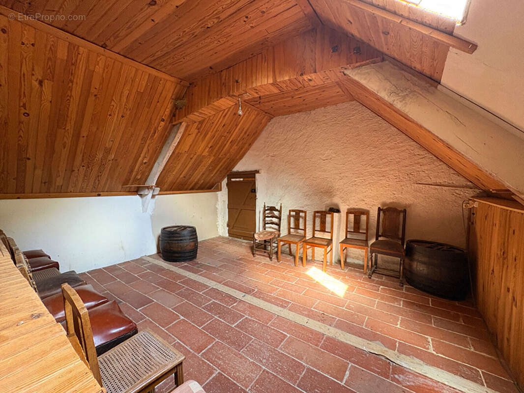 Maison à THOUARCE