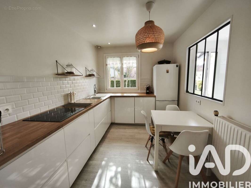 Photo 2 - Maison à DAMMARTIN-EN-GOELE