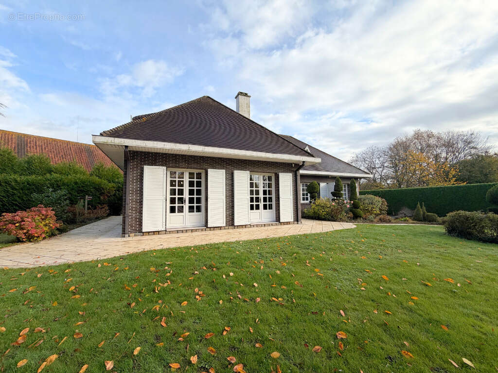 Maison à AIRE-SUR-LA-LYS