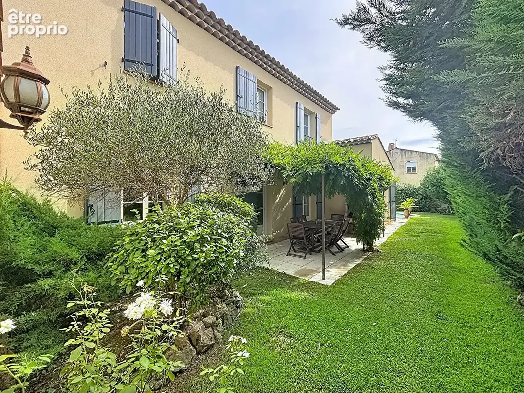Maison Gardanne 6 pièce(s) 130 m2 - photo 2