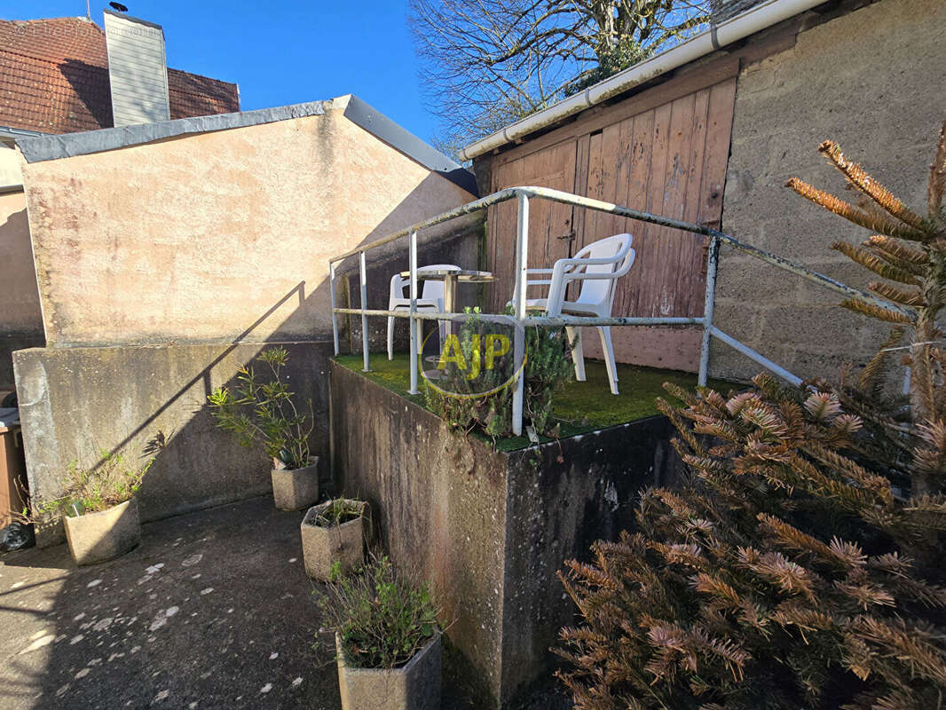 Maison à GUEMENE-PENFAO