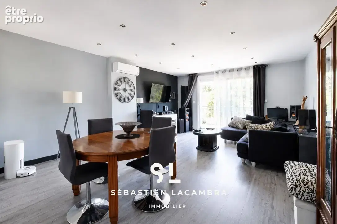Maison de ville avec appartement indépendant   Habitez à l’étage, louez le rez-de-chaussée - photo 11