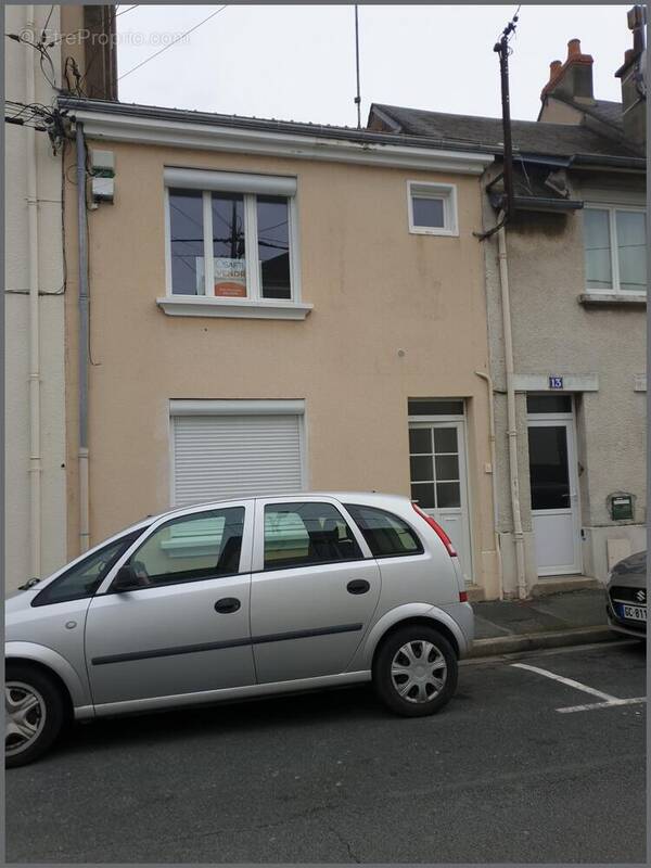 Photo 1 - Maison à CHATEAUROUX