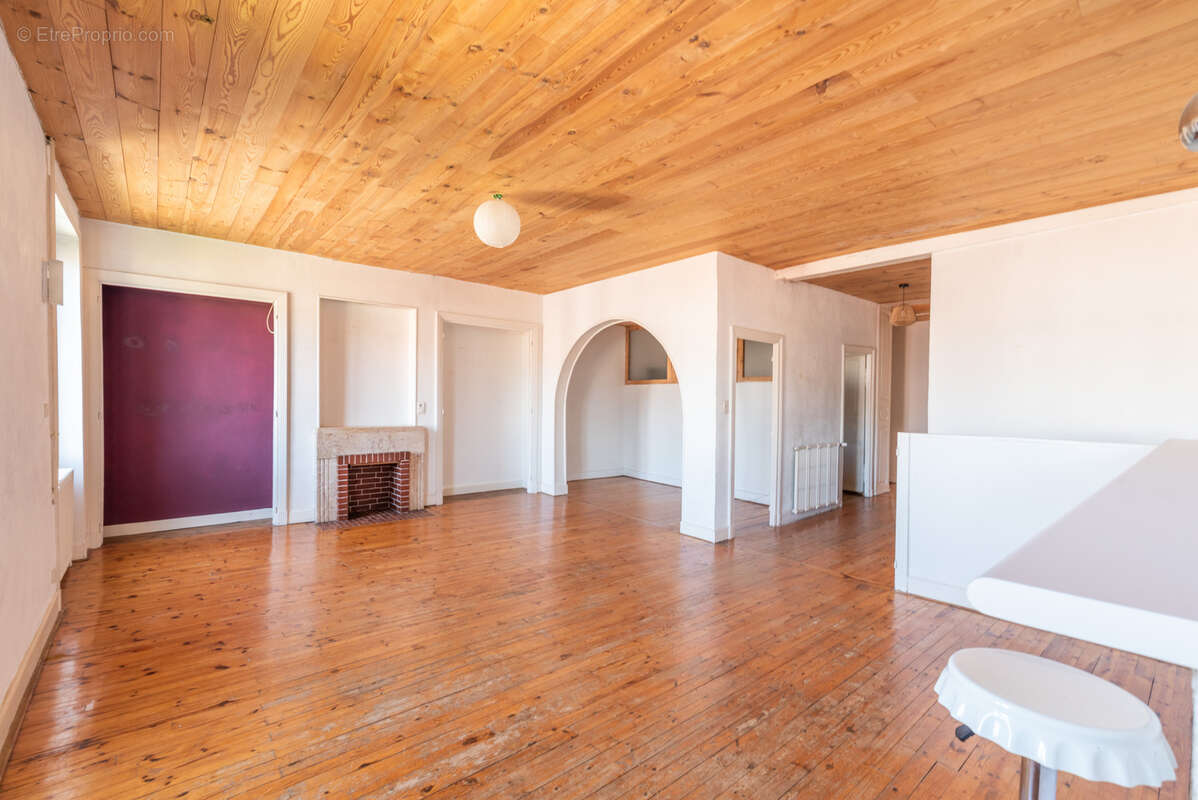 Appartement à LE PUY-EN-VELAY