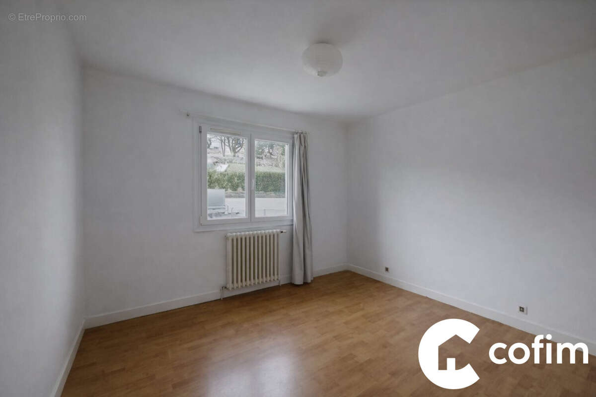 Maison à SAINT-PIERRE-D'IRUBE