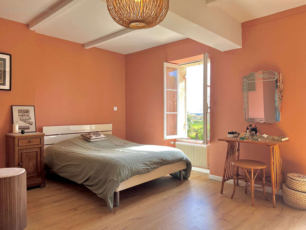 Maison à SAINT-ANDRE-DE-CUBZAC