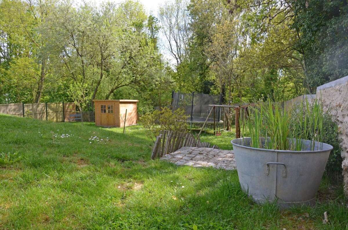 Maison à CHATEAUFORT