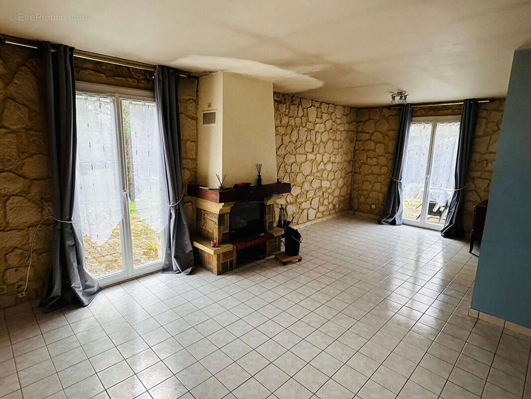 Maison à LA FERTE-SOUS-JOUARRE