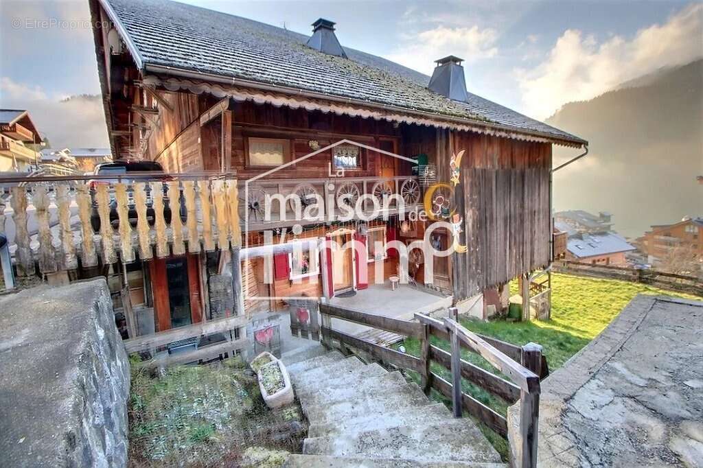 Ferme mitoyenne - a vendre - au coeur de chatel dans les portes du soleil - photo 8