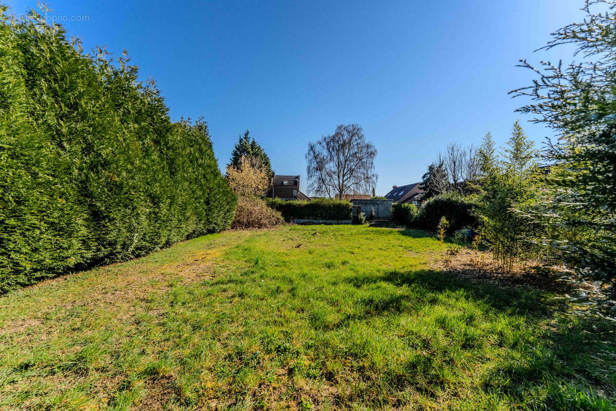 Terrain à ANNOEULLIN