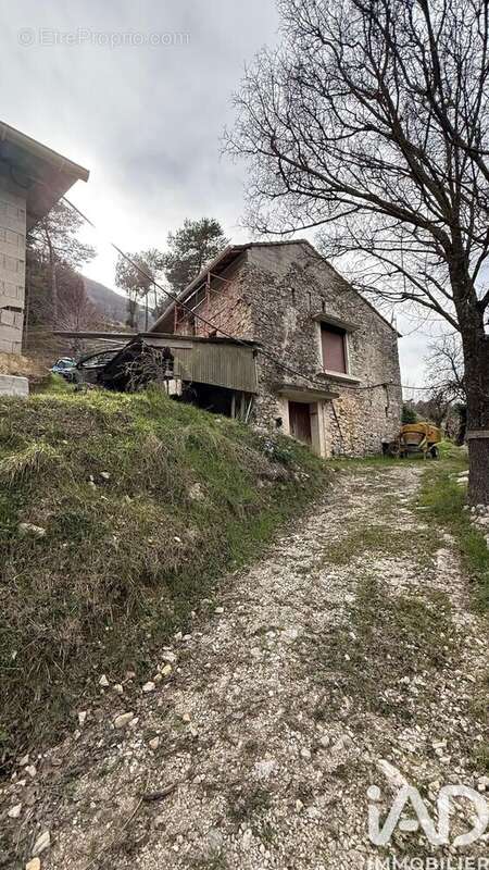 Photo 6 - Terrain à PEILLE