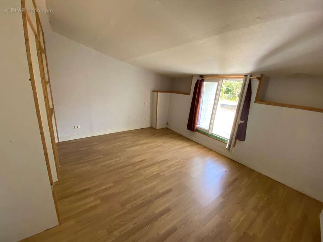 Maison 94 m² à Monnieres  - photo 7