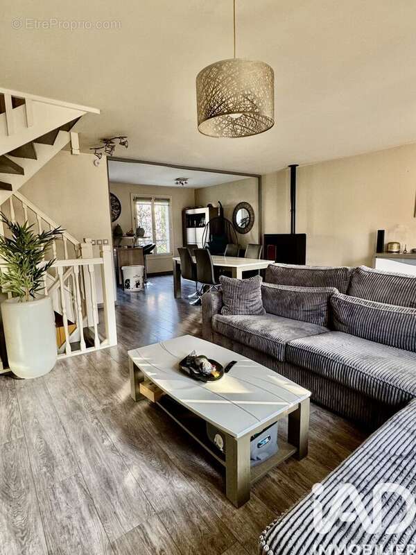 Photo 2 - Maison à SAINTE-GENEVIEVE-DES-BOIS