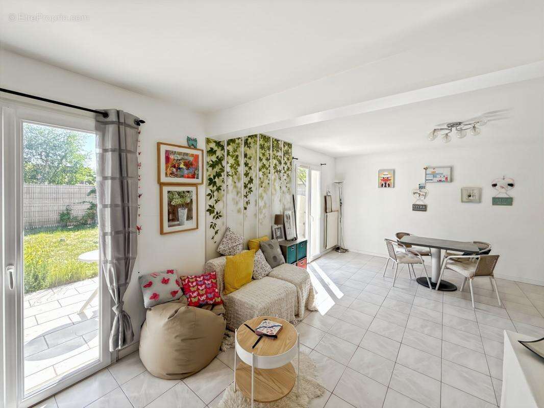 Maison à OLIVET