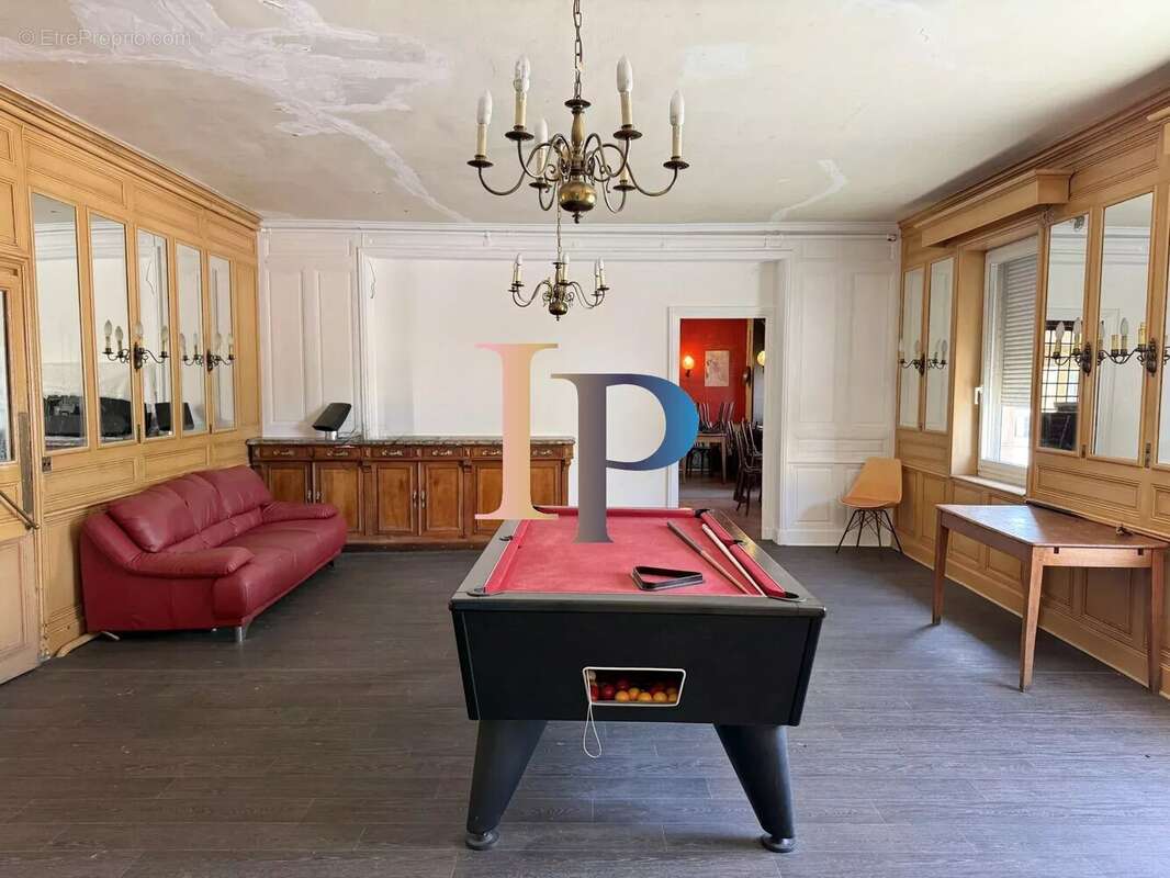 Ensemble immobilier de caractere - photo 11