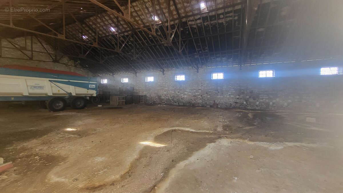 Maison à BRAY-SUR-SEINE